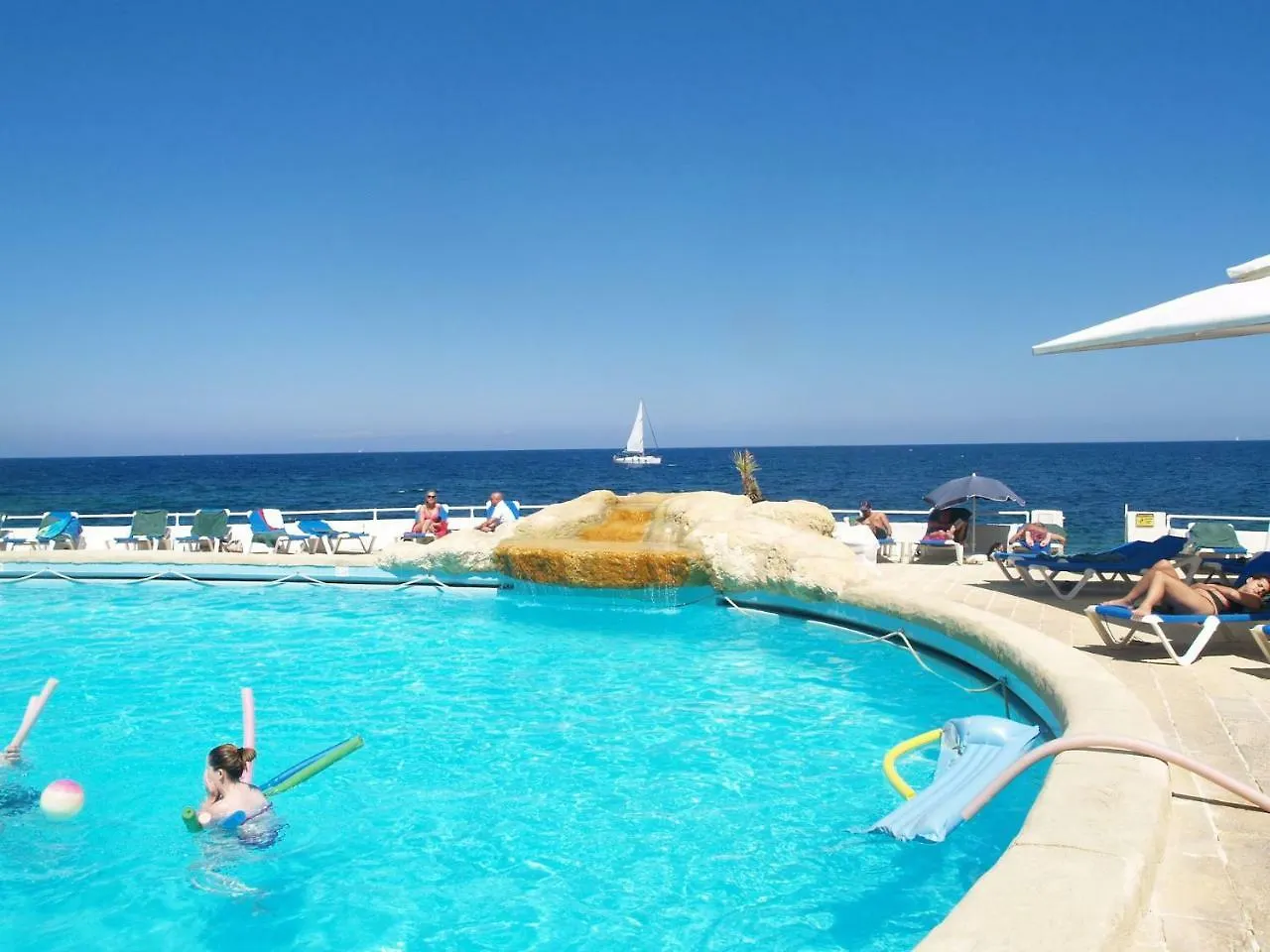 Apartment Splendid Apartment, Steps Away From The Sea Sliema